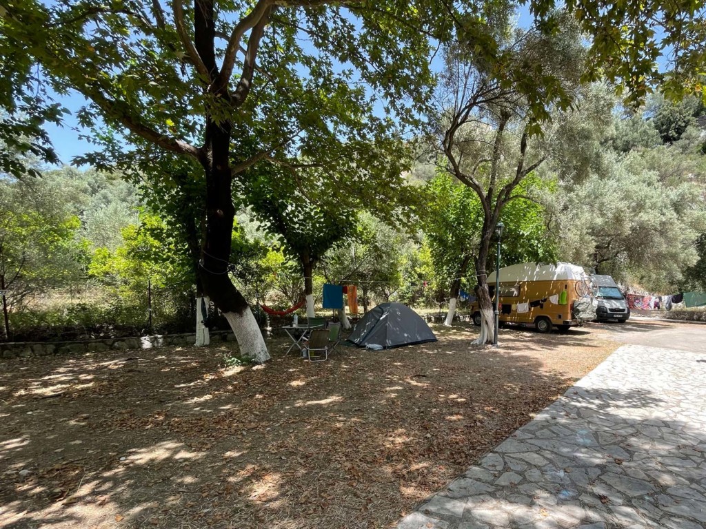 Lefkada Camping Poros Beach @VANLIFE Magazin