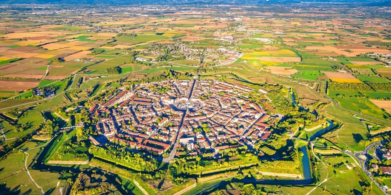 Palmanova: Welterbe und ruhiger Stellplatz auf dem Weg in den Süden